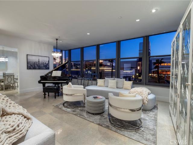 Condo for sale in Pasadena, California