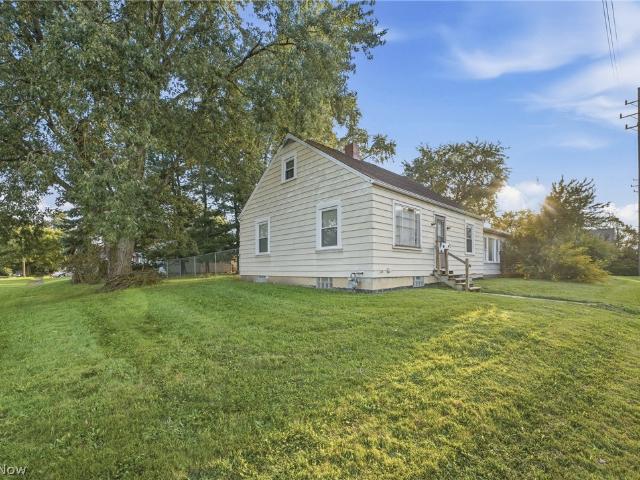 House for sale in Mount Union, Alliance