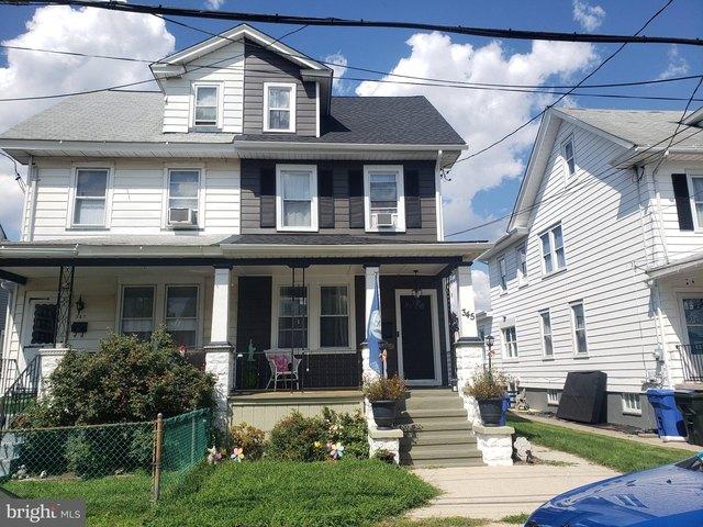 Townhouse for sale in Burlington, Burlington County