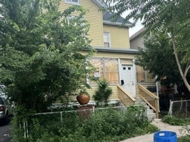 House for sale in Passaic, New Jersey