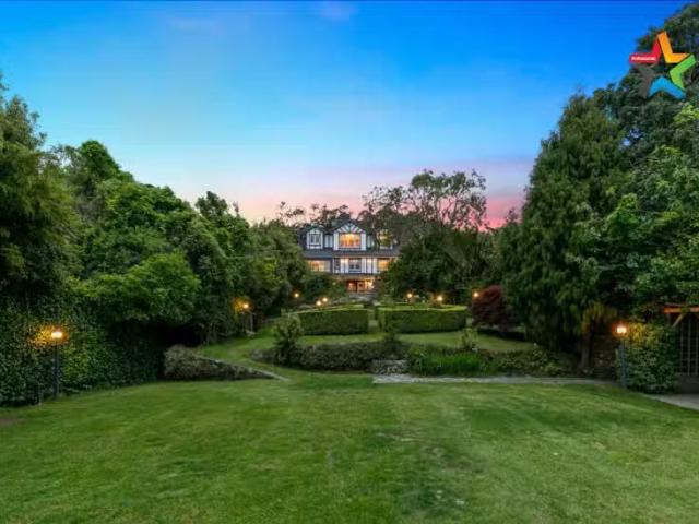 House for sale in Days Bay, Wellington