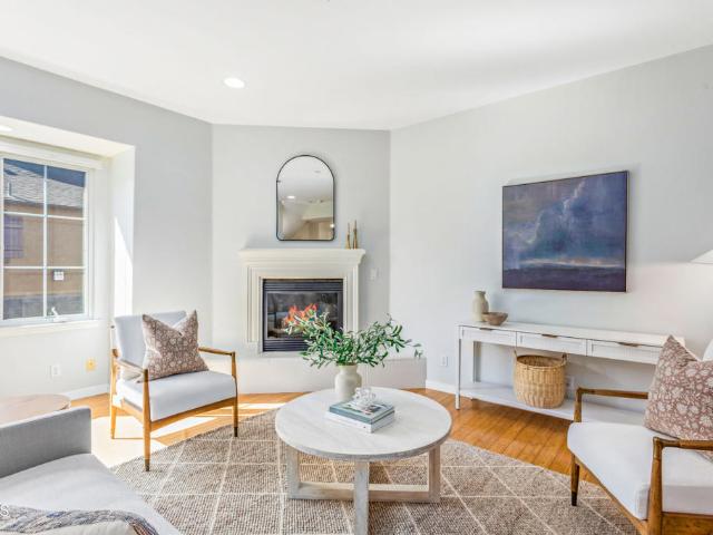 Townhouse for sale in Goleta