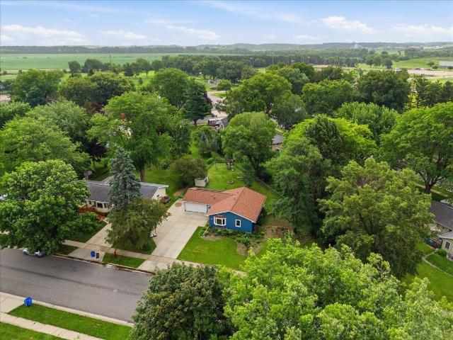 House for sale in Oregon, Dane County