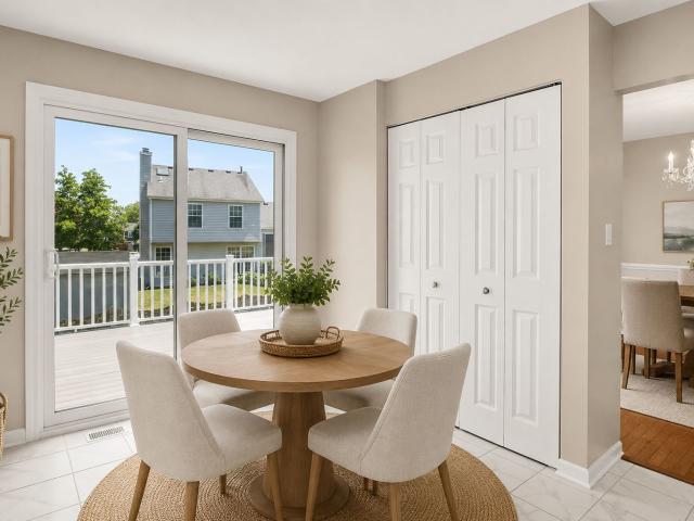 House for sale in South Elgin, Illinois
