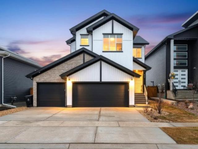 House for sale in Fort Saskatchewan, Alberta