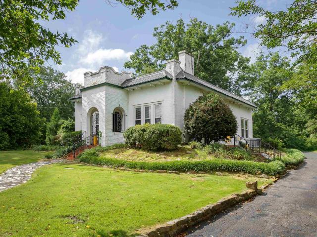 House for sale in Sheffield, Alabama