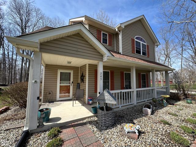 House for sale in Coatesville, Indiana