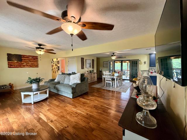 House for sale in Woodlawn, Bardstown
