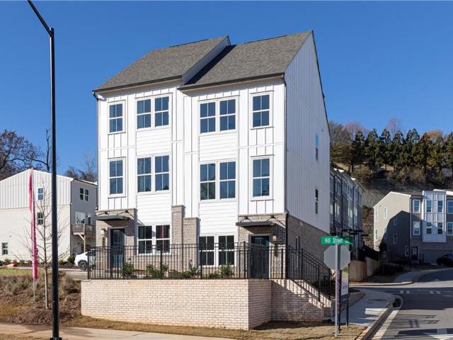 Townhouse for sale in Atlanta