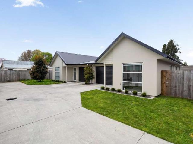 House for sale in Fairfield, Hamilton City