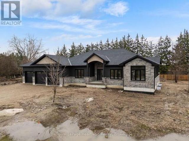 House for sale in Morris-turnberry, Ontario