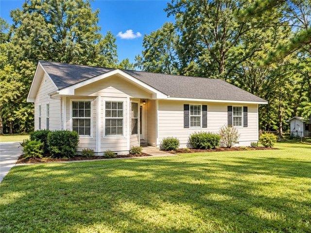 House for sale in Calhoun, Gordon County