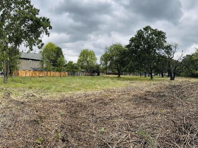 Land for sale in Windsor, California