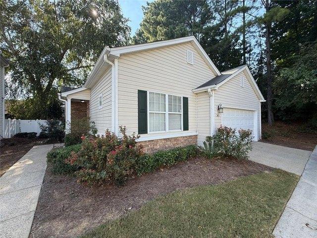 House for sale in Pinehurst, Acworth