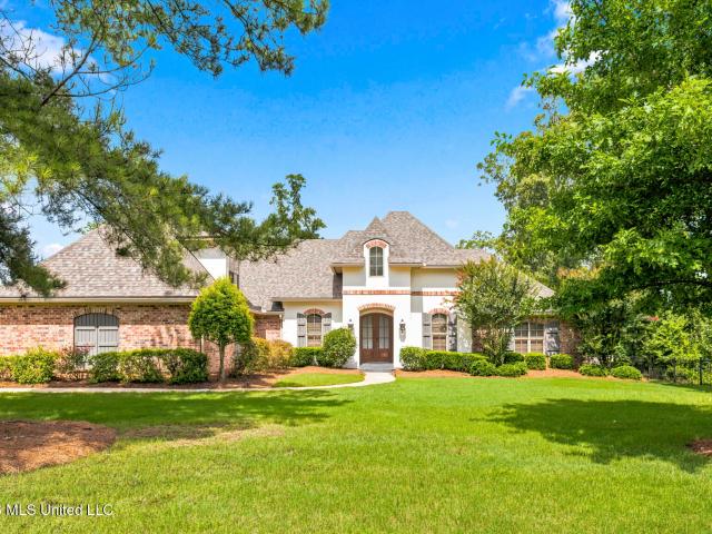 House for sale in Ridgeland, Mississippi