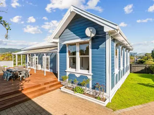 House for sale in Paraparaumu, Wellington