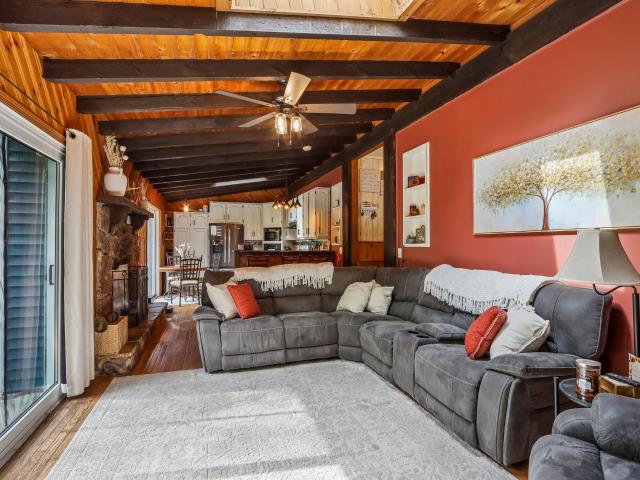 House for sale in Hartford, Wisconsin