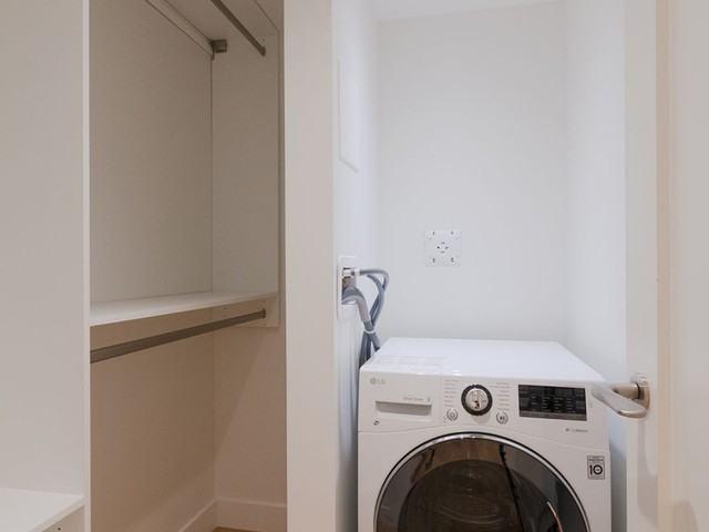 Apartment for rent in Milton-Parc, Montréal