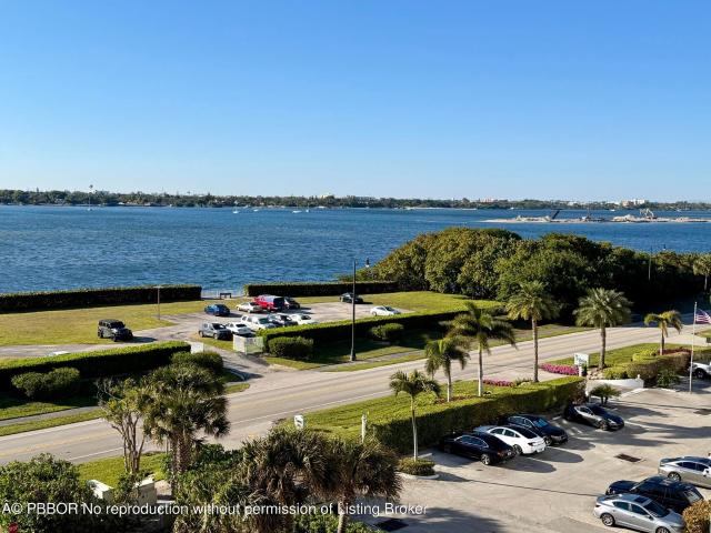 Condo for sale in Palm Beach, Florida