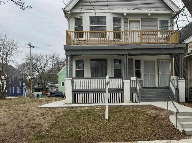 House for sale in Milwaukee, Wisconsin