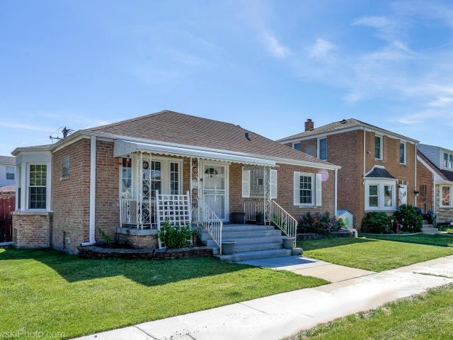 House for sale in Chicago Park, Illinois