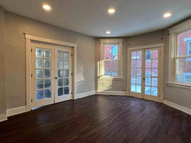 Apartment for rent in Roselawn, Ohio