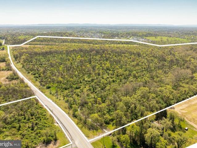 Land for sale in Bunker Hill, West Virginia