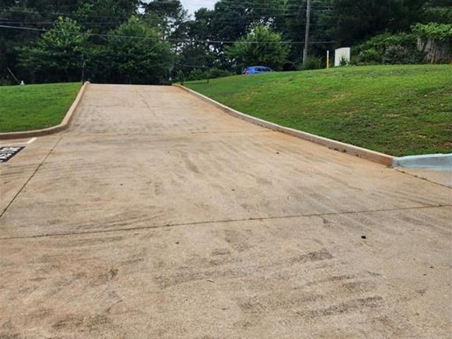 Commercial for sale in Ellenwood, Georgia