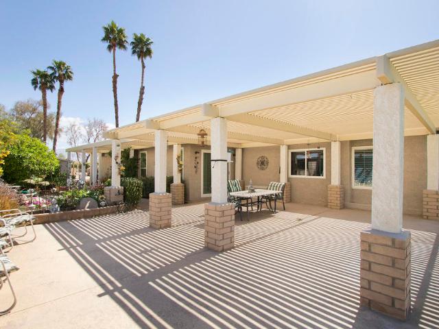 House for sale in Thousand Palms, California