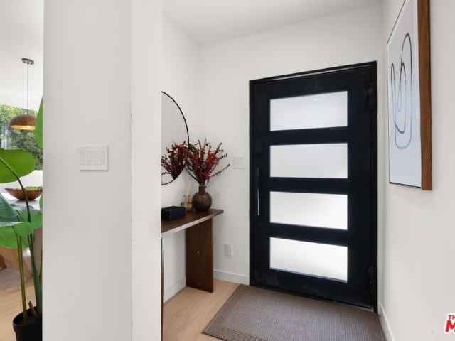 Property for rent in Canoga Park, California