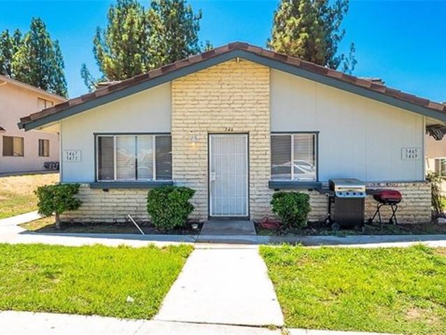 Condo for sale in Highland, California