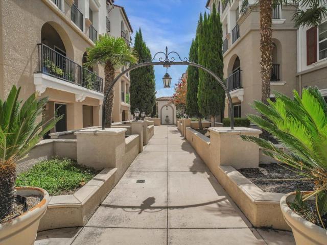 Condo for sale in Dublin, California