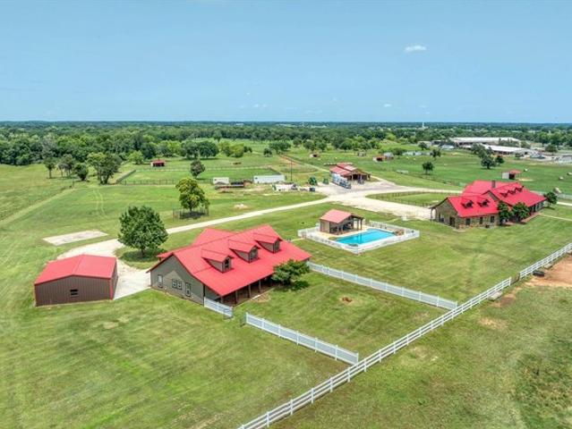 Farm for sale in Whitesboro, Texas