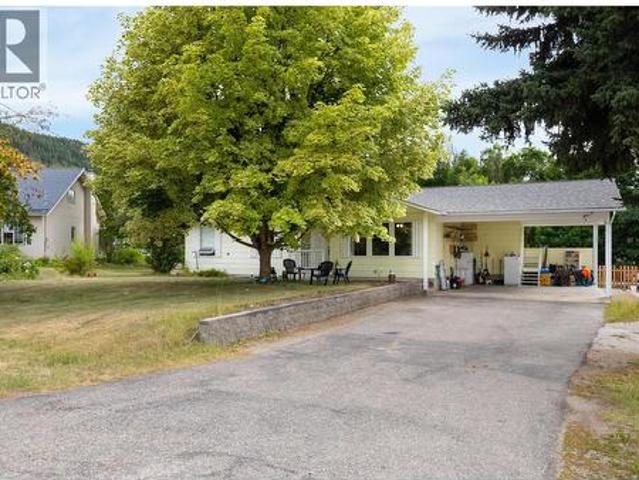 House for sale in Spallumcheen, British Columbia