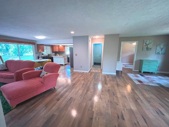 House for sale in Kell, Illinois