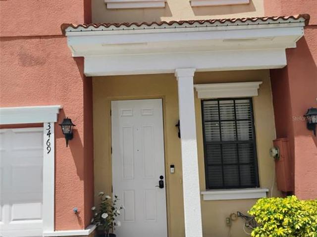 Townhouse for sale in Saint Cloud, Florida