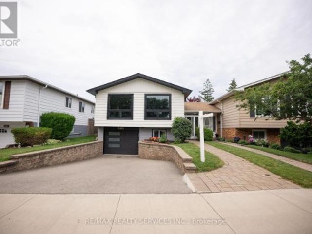 House for sale in Burlington, Ontario