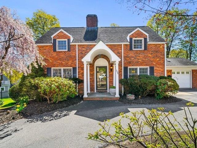 House for sale in Wakefield, Massachusetts