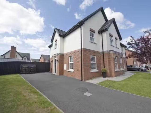 House for sale in Corry, Connacht