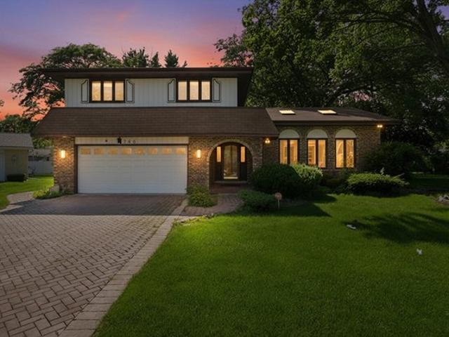 House for sale in Wood Dale, Illinois