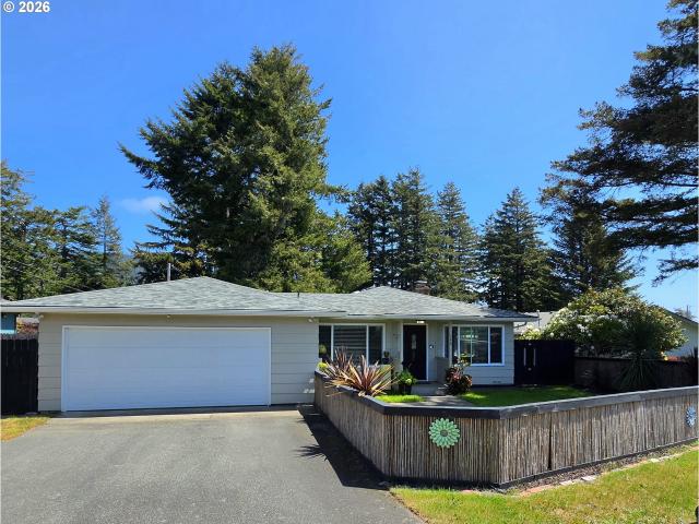House for sale in Oregonia