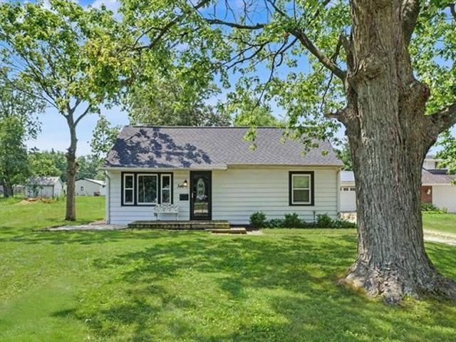 House for sale in Ford, Illinois