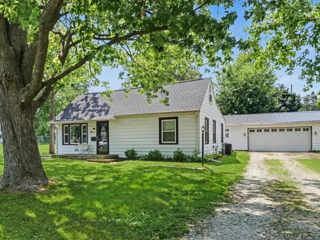 House for sale in Ford, Illinois