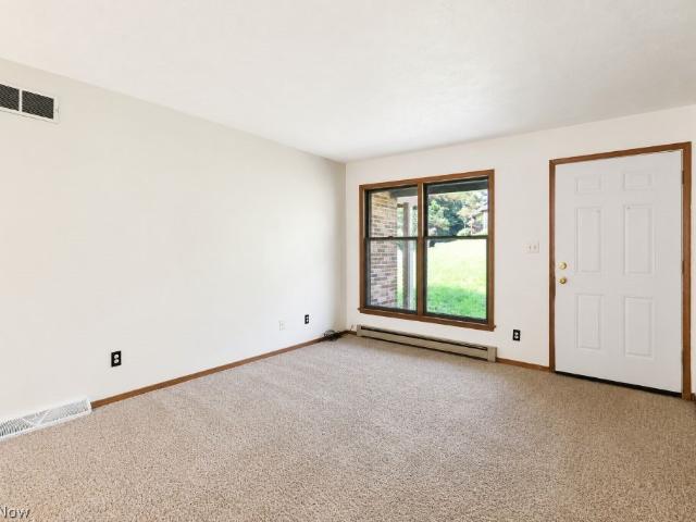 Condo for sale in Lisbon, Ohio