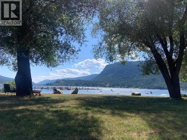 Commercial for sale in Sicamous, British Columbia