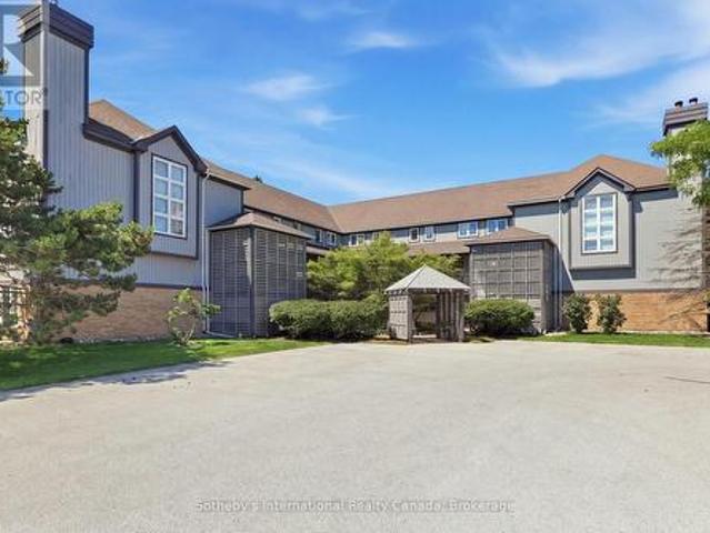 Townhouse for sale in Collingwood, Ontario
