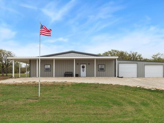 House for sale in Nocona, Texas
