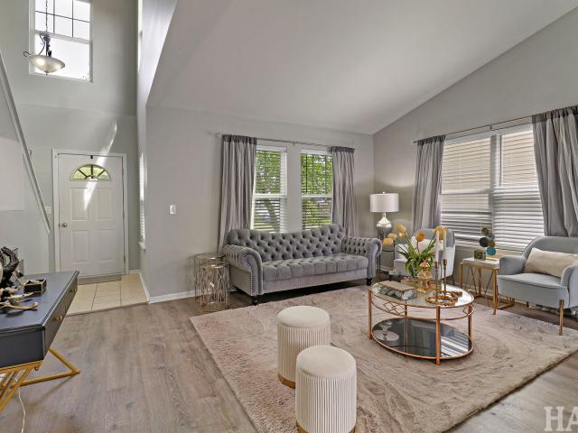 House for sale in Round Lake, Illinois