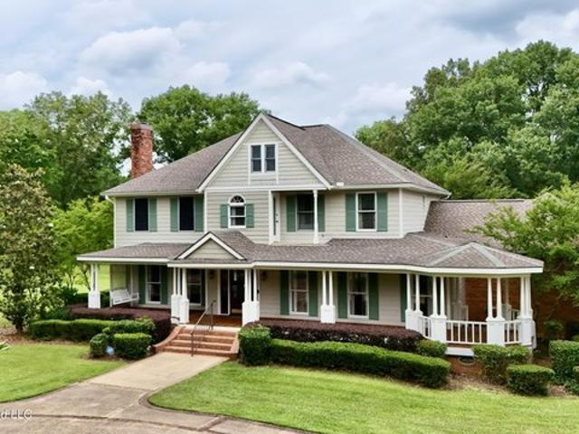 House for sale in Clinton, Mississippi