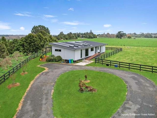 Property for sale in Otaki, Wellington